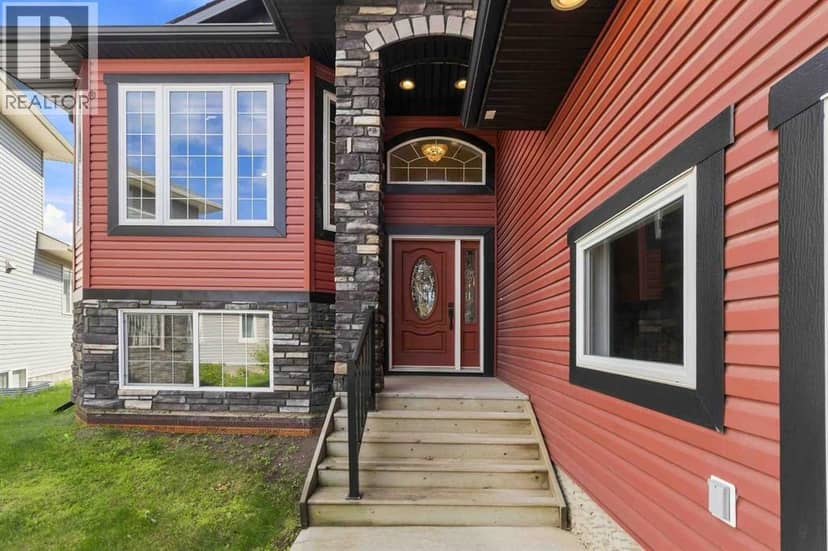 115 Widgeon Place, Fort McMurray, photo 2