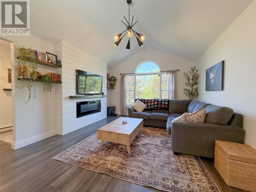 20 Lakeshore Drive — photo 14 of 40