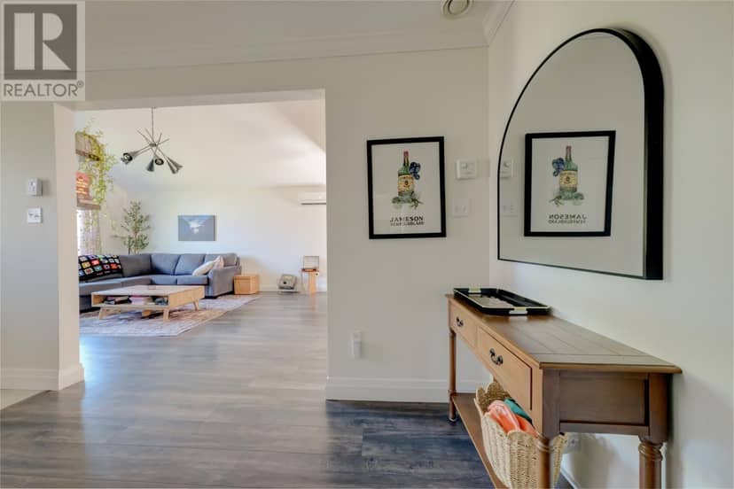 20 Lakeshore Drive — photo 19 of 40