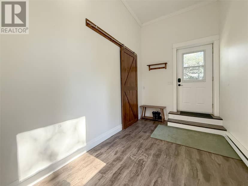 20 Lakeshore Drive, Pasadena, photo 2
