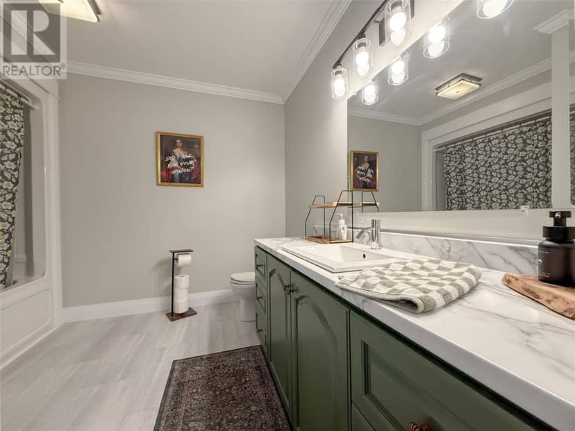 20 Lakeshore Drive — photo 20 of 40