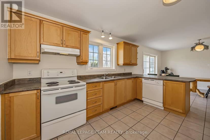 6668 Tommary Drive — photo 13 of 38