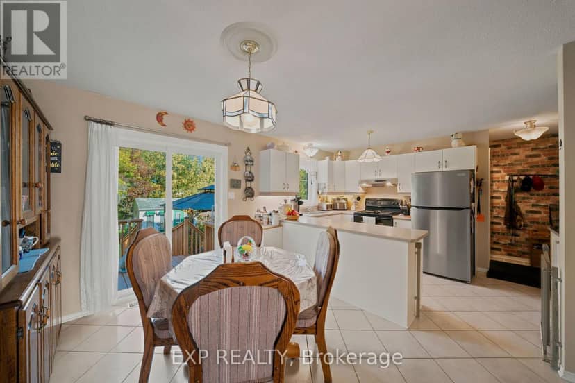 721 Morris Street — photo 4 of 27