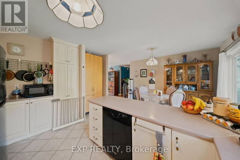 721 Morris Street — photo 8 of 27