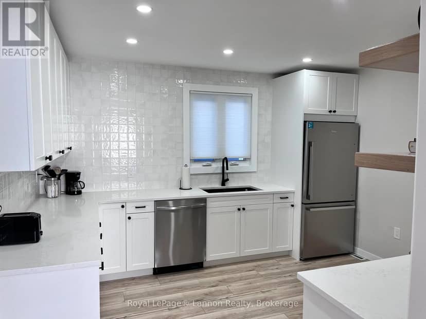 434 Hebert Street — photo 13 of 38