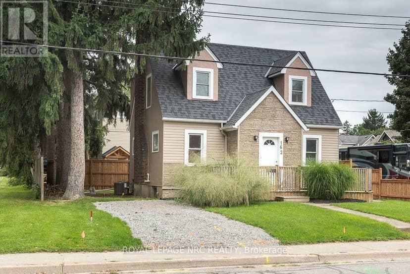162 Aqueduct Street, Welland