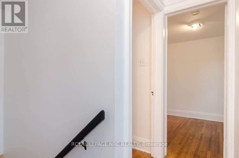 162 Aqueduct Street — photo 16 of 37