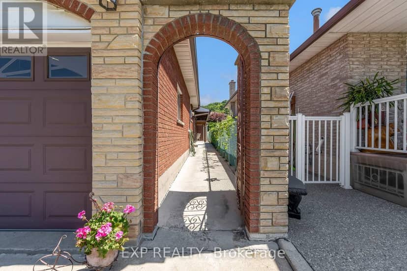 150 Marcella Crescent, Hamilton, photo 3