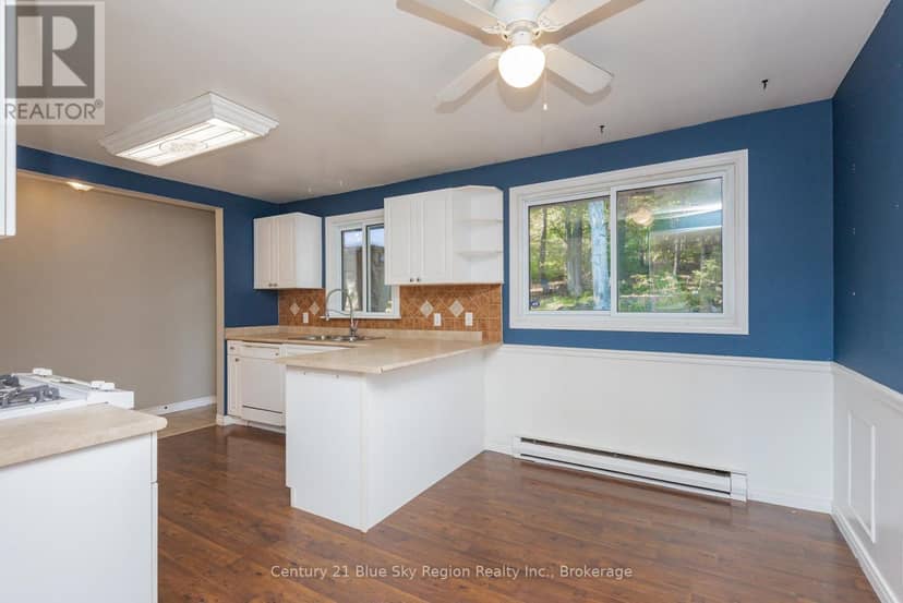 20 Wilmot Street — photo 19 of 40