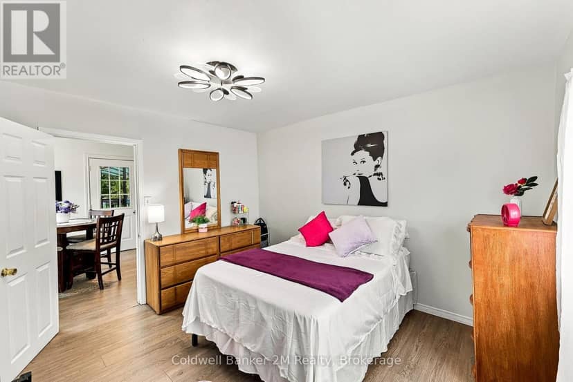 31 Johnston Street — photo 12 of 29