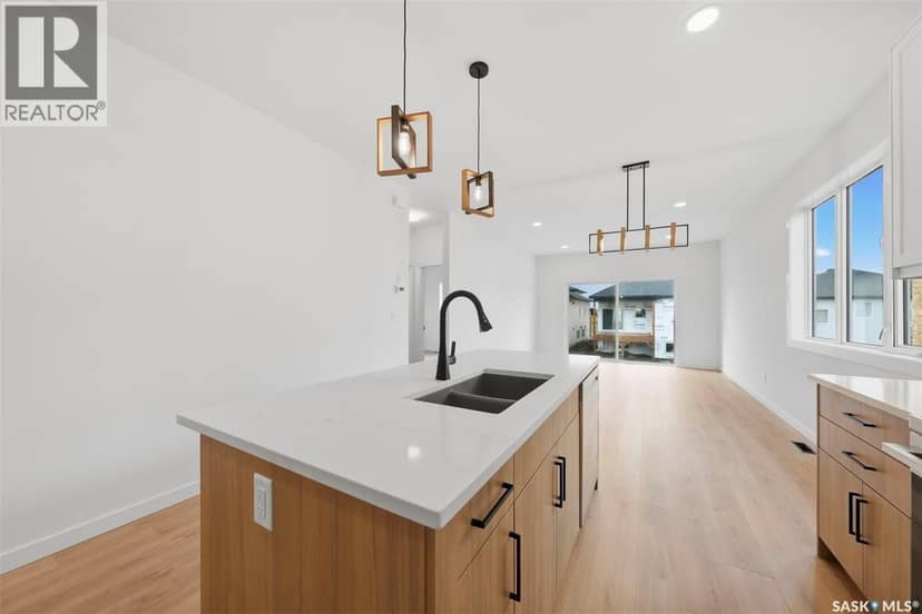 856 Nightingale ROAD — photo 9 of 40
