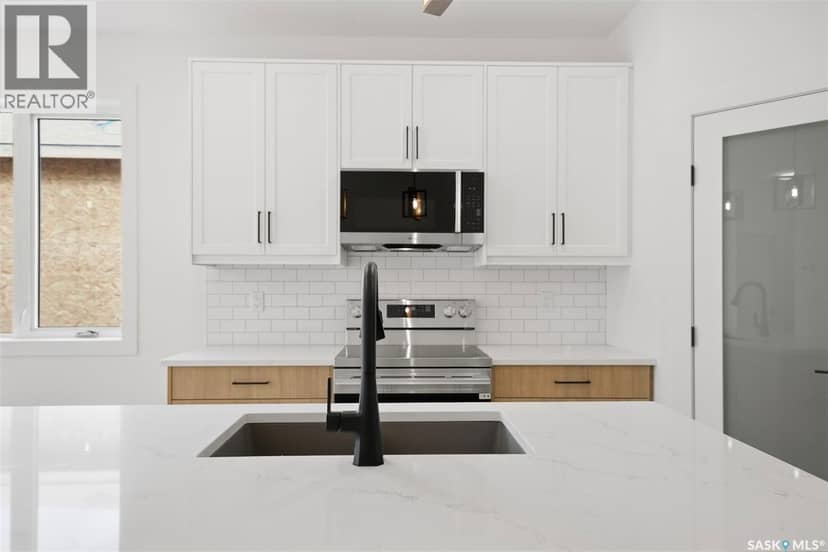 856 Nightingale ROAD — photo 6 of 40