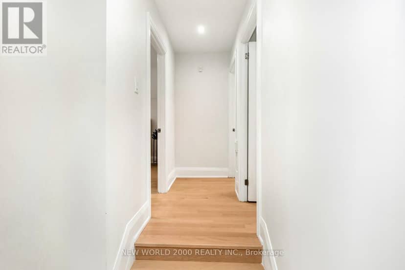 8071 Kipling Avenue — photo 25 of 39