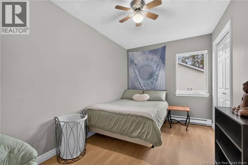 22 Merlot Crescent — photo 27 of 34
