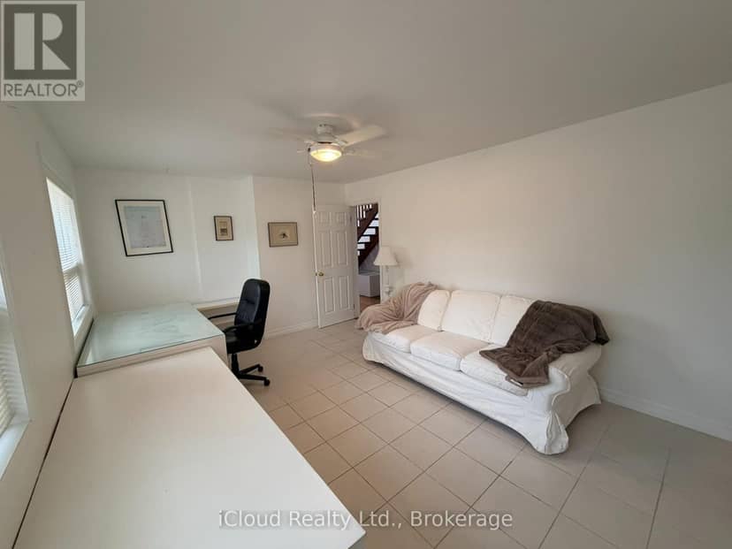 176 Wyndham Street — photo 19 of 37