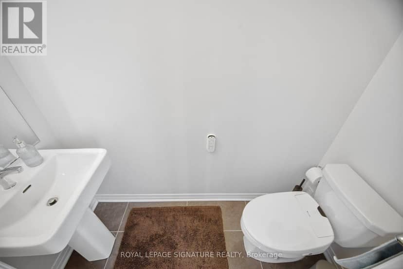 94 Settlers Road E — photo 18 of 40