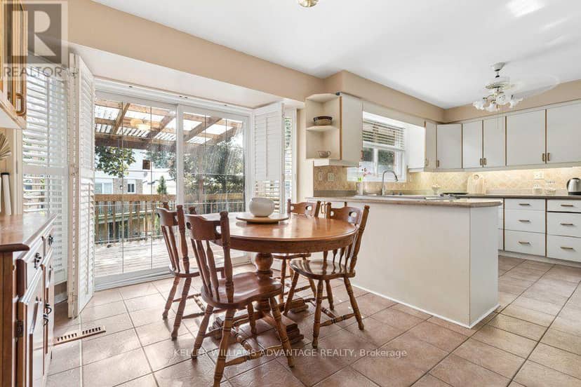 2192 Castlestone Court — photo 11 of 40