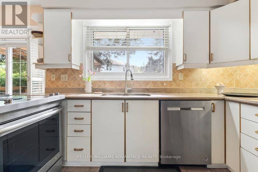 2192 Castlestone Court — photo 14 of 40
