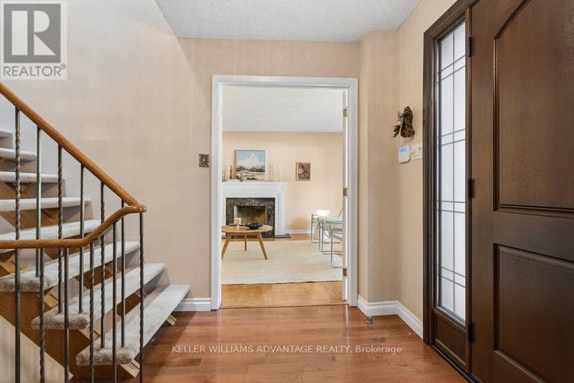 2192 Castlestone Court, Mississauga, photo 4