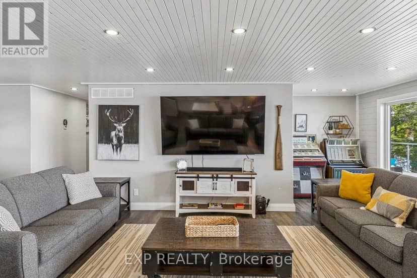 131A North Shore Lane — photo 9 of 40