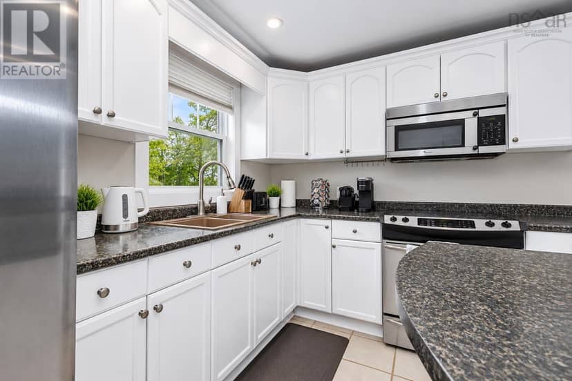 78 Fulton Avenue — photo 12 of 30