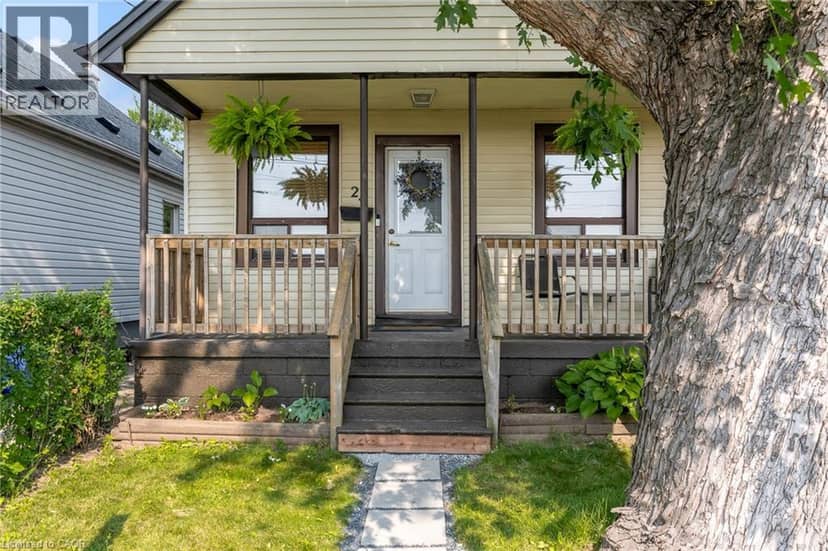 25 MCKINSTRY Street — photo 2 of 29