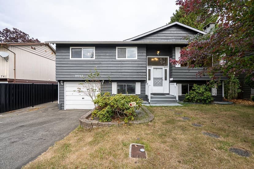 19751 54A AVENUE, Langley, photo 2