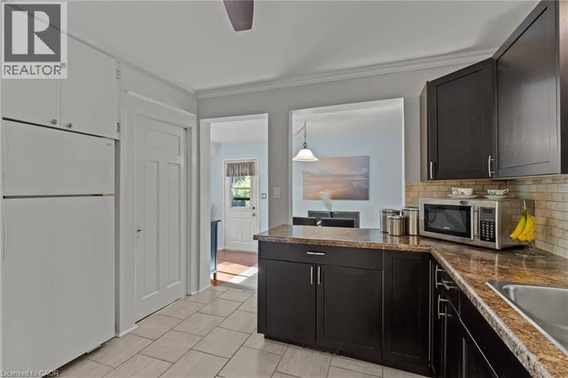 25 MCKINSTRY Street — photo 16 of 29
