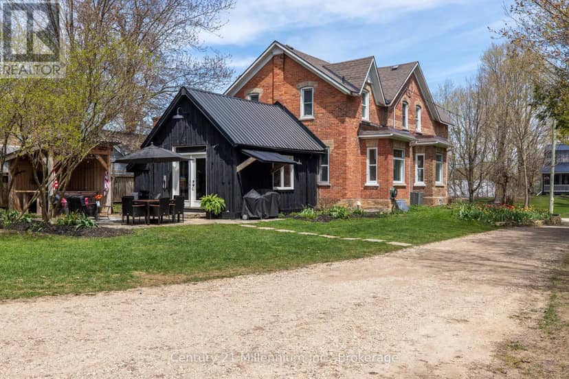 16 Peter Street — photo 2 of 40