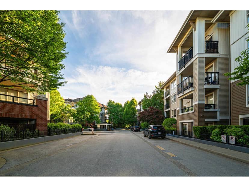 D207 8929 202 STREET, Langley, photo 2
