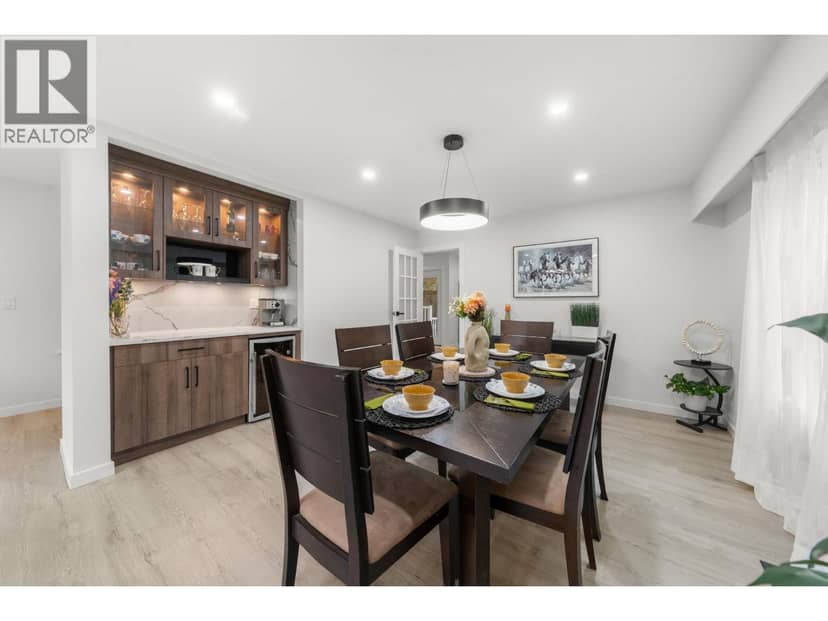 660 E 22ND STREET, North Vancouver, photo 8