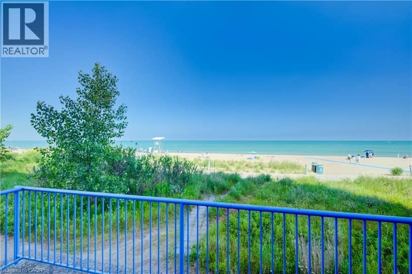 9 PINE Street Unit# 102, Grand Bend, photo 7