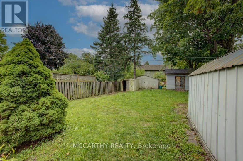 20 Sarah Street — photo 28 of 38