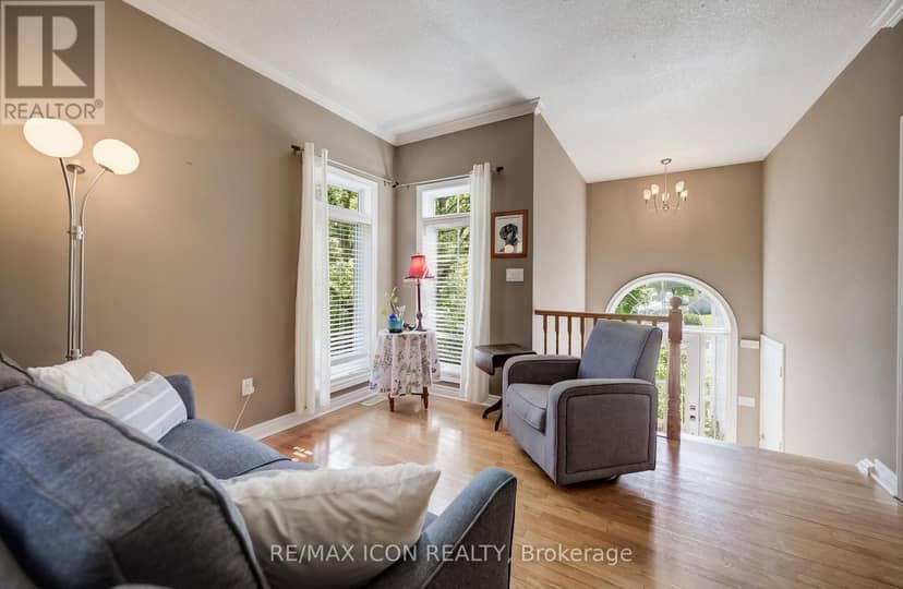 17 Kingsley Road — photo 9 of 40