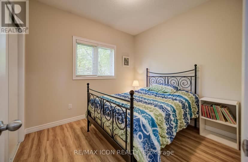 17 Kingsley Road — photo 21 of 40