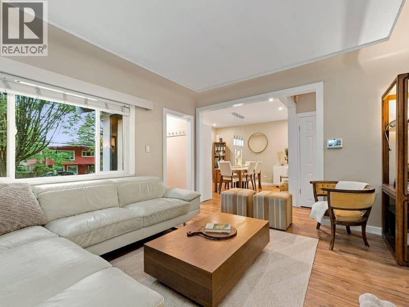 320 E 32ND AVENUE, Vancouver, photo 2