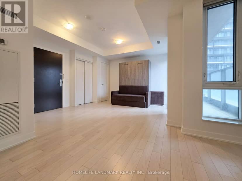 605 - 330 Richmond Street W, Toronto