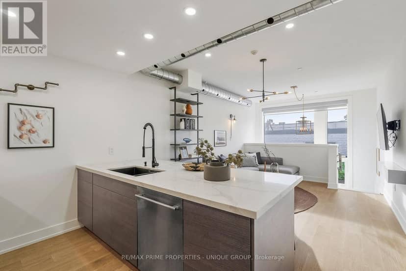 311 Gilmour Avenue — photo 10 of 39