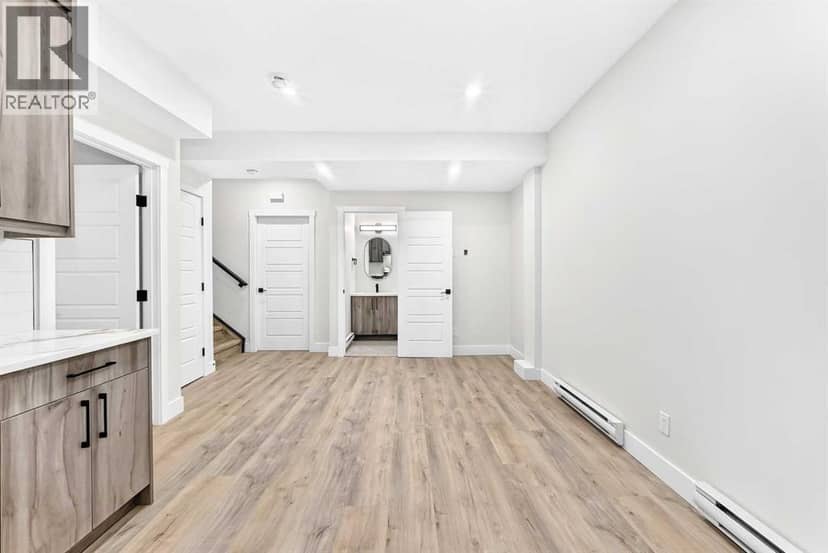 3106 15 Avenue SW — photo 33 of 40