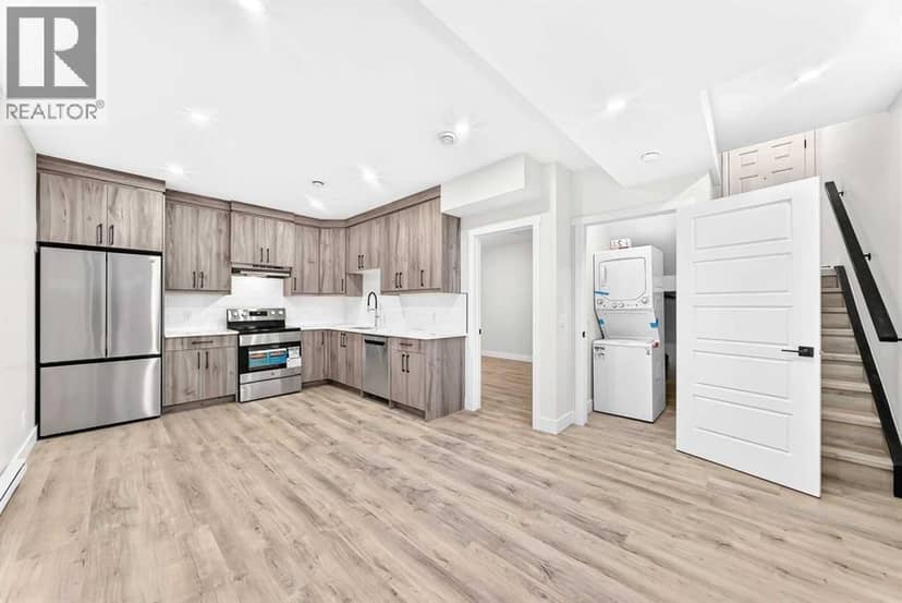 3106 15 Avenue SW — photo 31 of 40