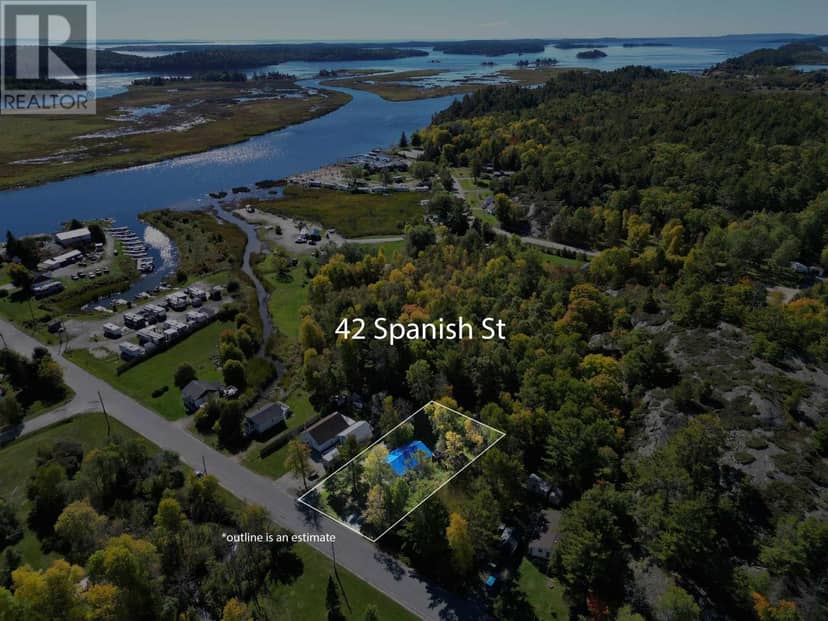 42 Spanish ST, Spanish, photo 2
