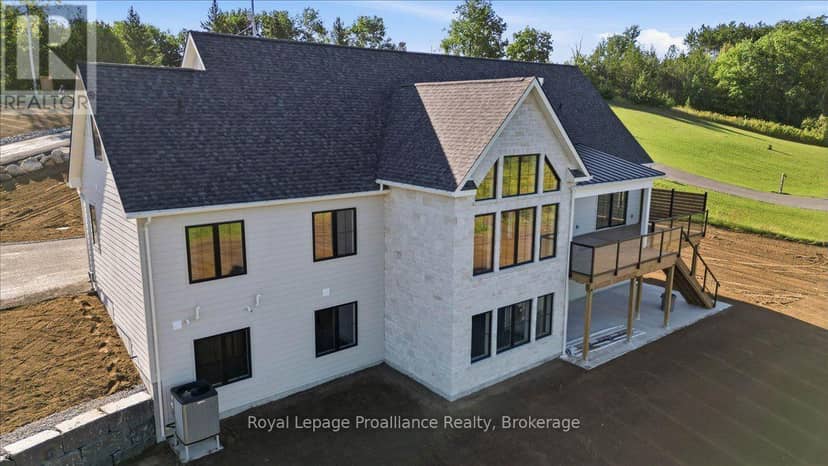 1567 Clearview Road, Centre Hastings, photo 3