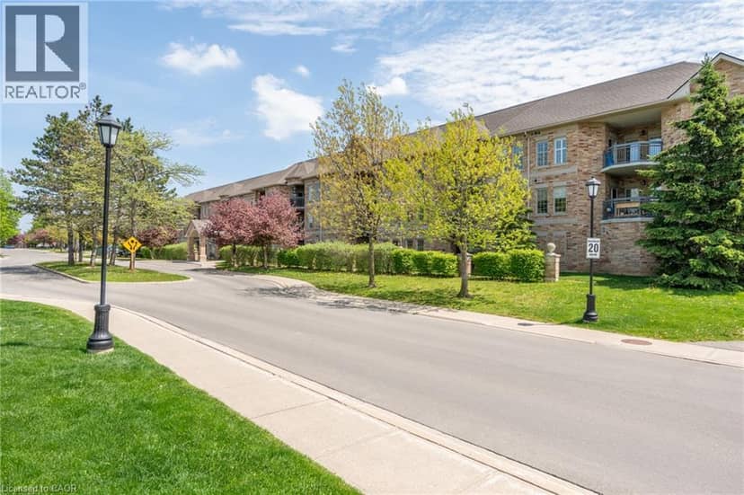 59 CRITZIA Drive Unit# 208, Mount Hope, photo 3