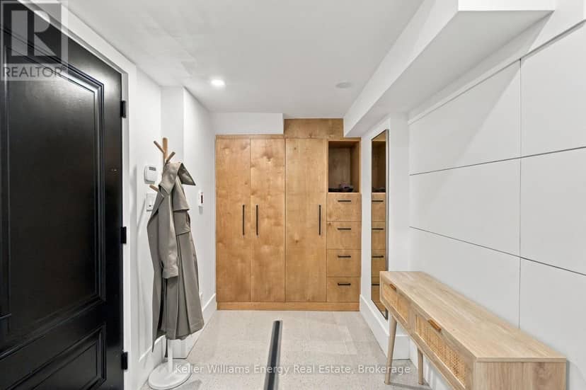 17 Walford Road — photo 33 of 40