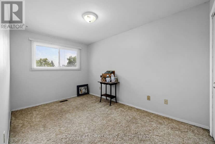 941 Golfview Road — photo 17 of 30