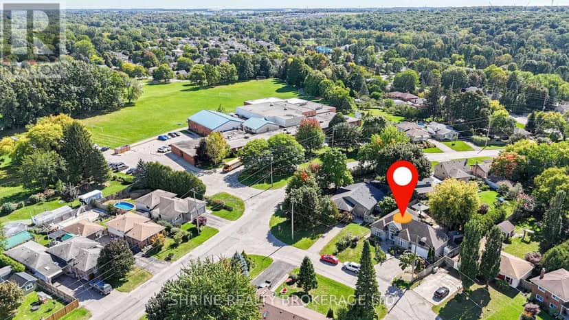 7 Dengate Crescent, London East, photo 2