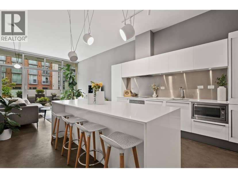 409 53 W HASTINGS STREET, Vancouver