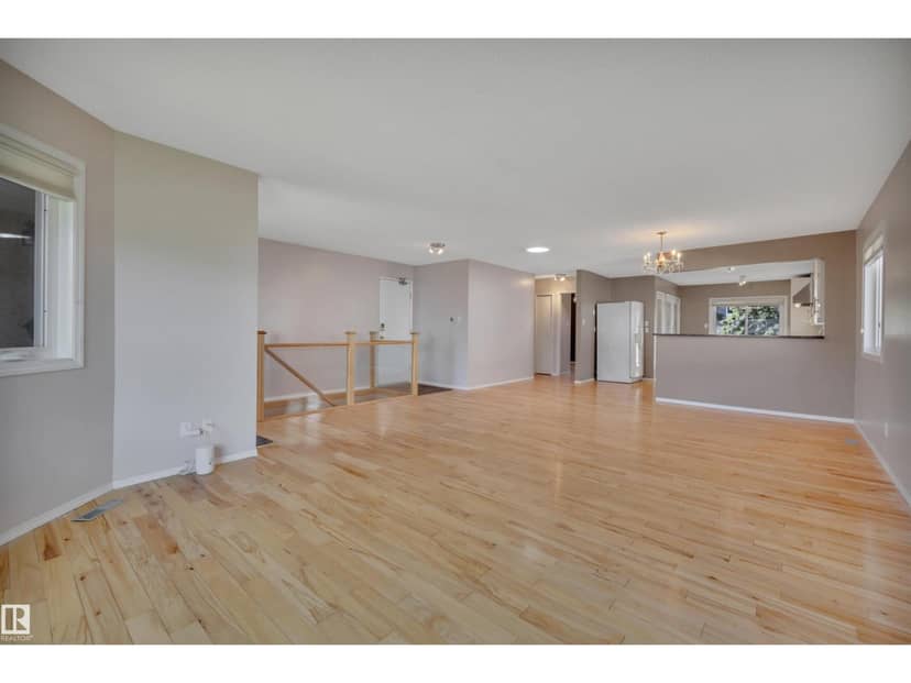 17532 Callingwood Rd NW — photo 9 of 40
