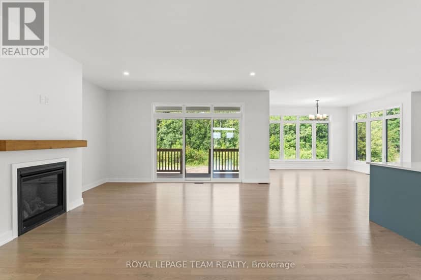 26 Irvin Woermke Street — photo 15 of 40