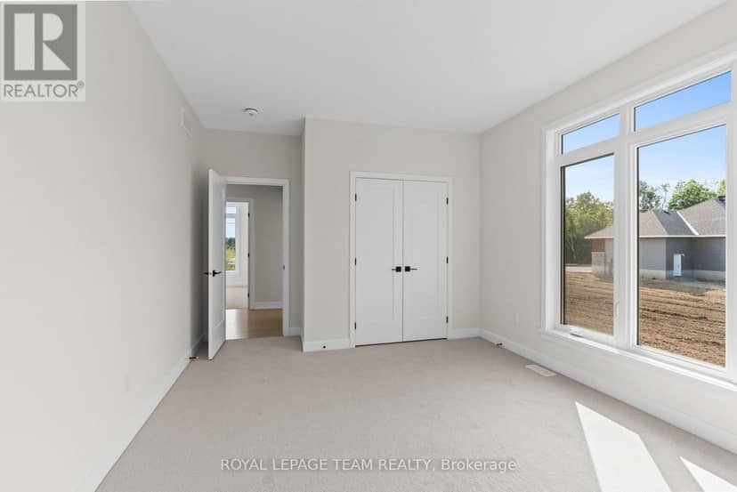 26 Irvin Woermke Street — photo 33 of 40